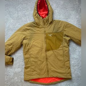 Arc’teryx Proton LT Hoody